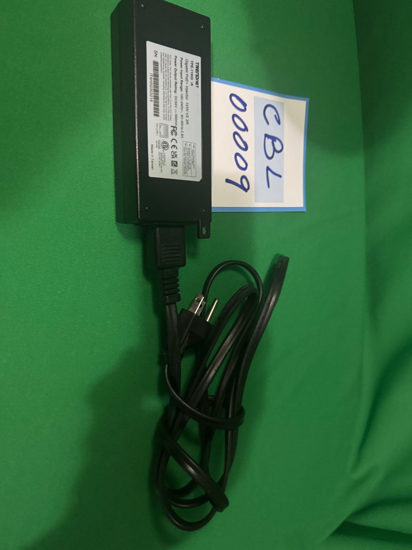 TRENDnet TPE-115GI Gigabit PoE+ Injector (54V, 550mA)