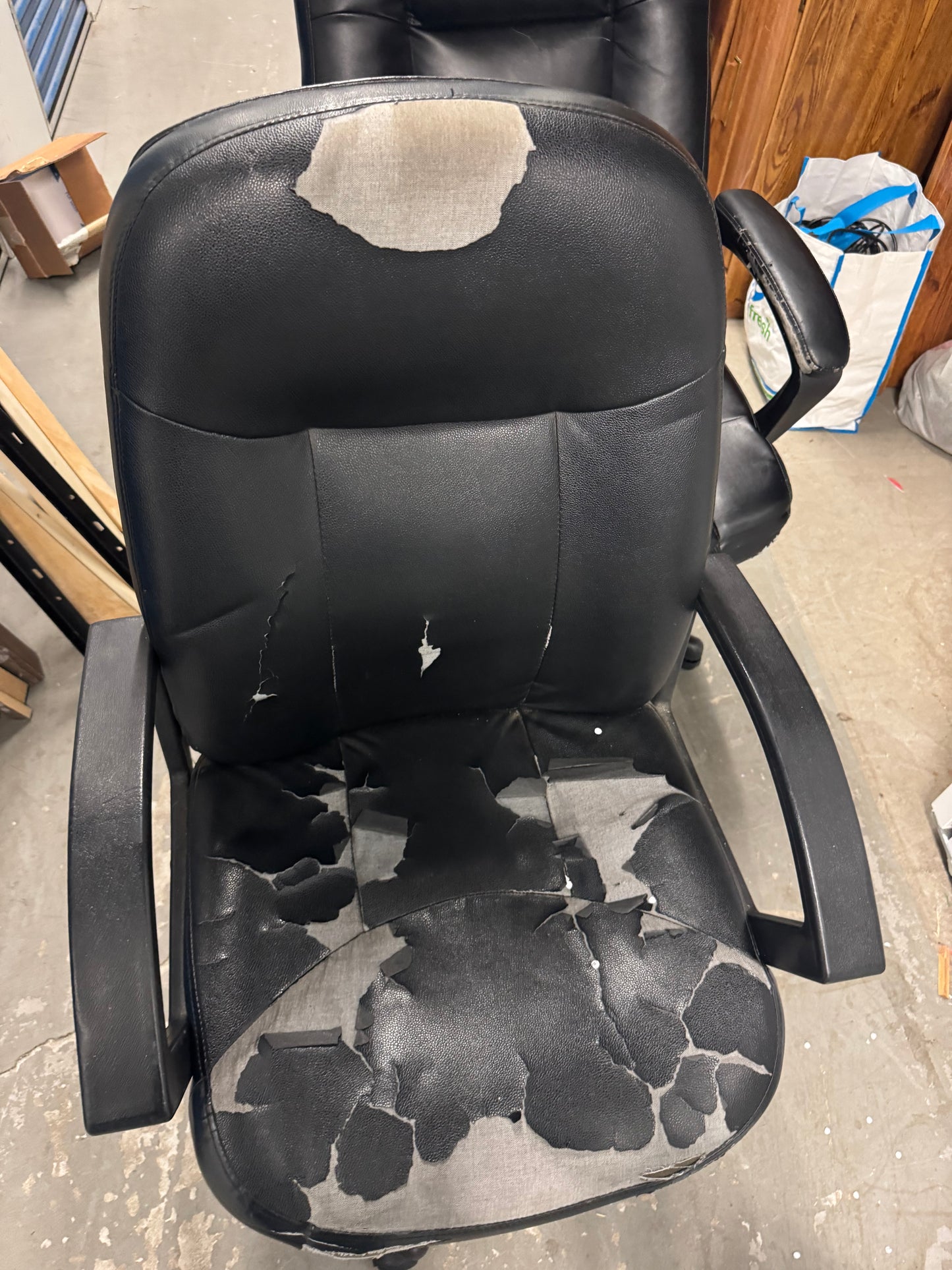 Black Office Chair – Ergonomic Desk Chair