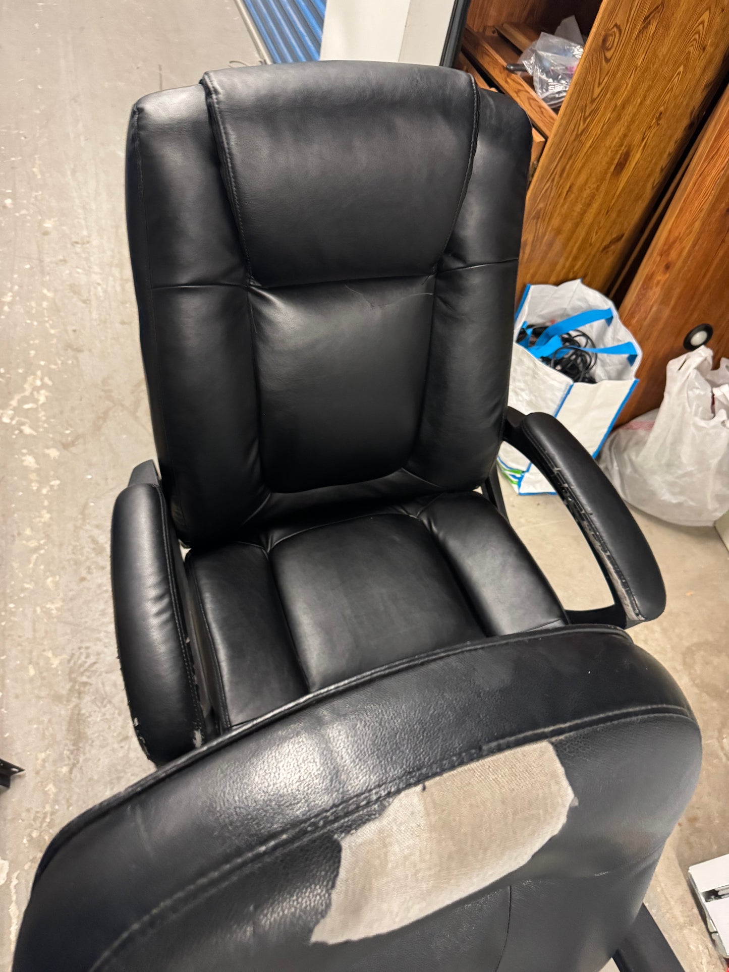 Black Office Chair – Ergonomic Desk Chair