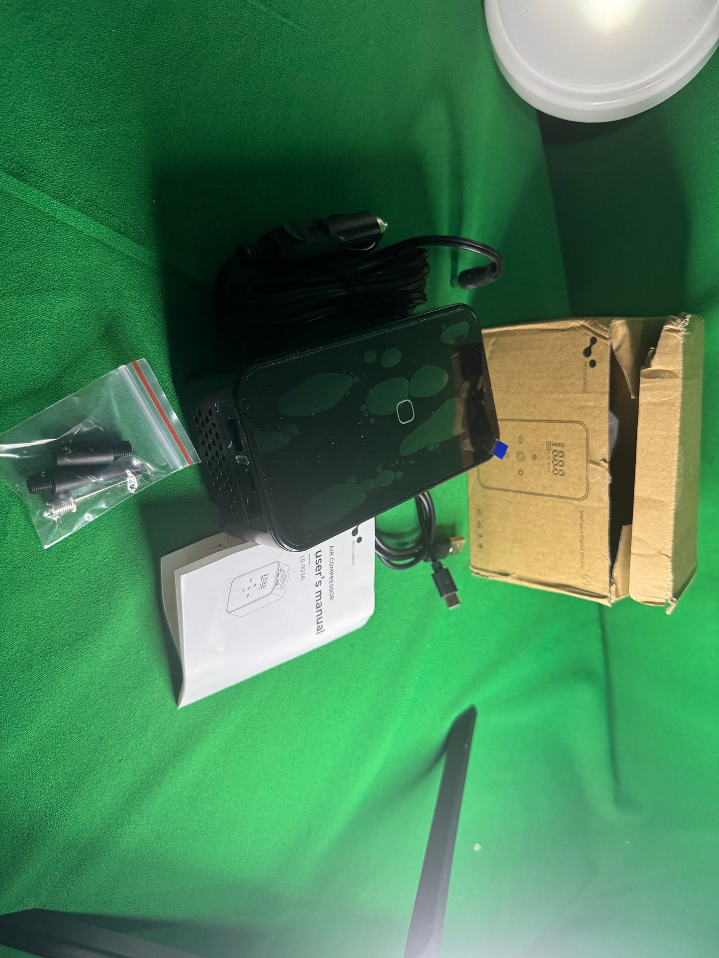 Portable Digital Air Compressor – Model LB-903A Rechargeable | Smart Display | Up to 140 PSI