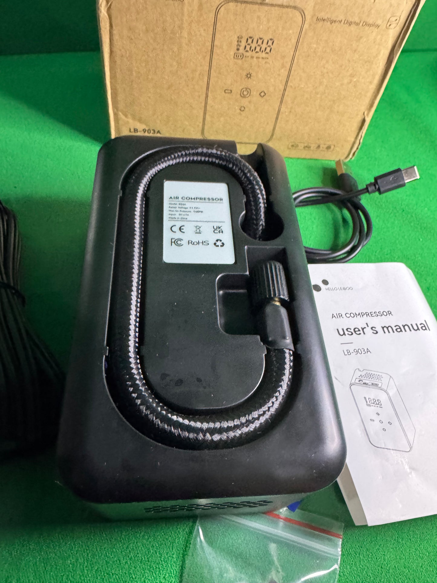 Portable Digital Air Compressor – Model LB-903A Rechargeable | Smart Display | Up to 140 PSI