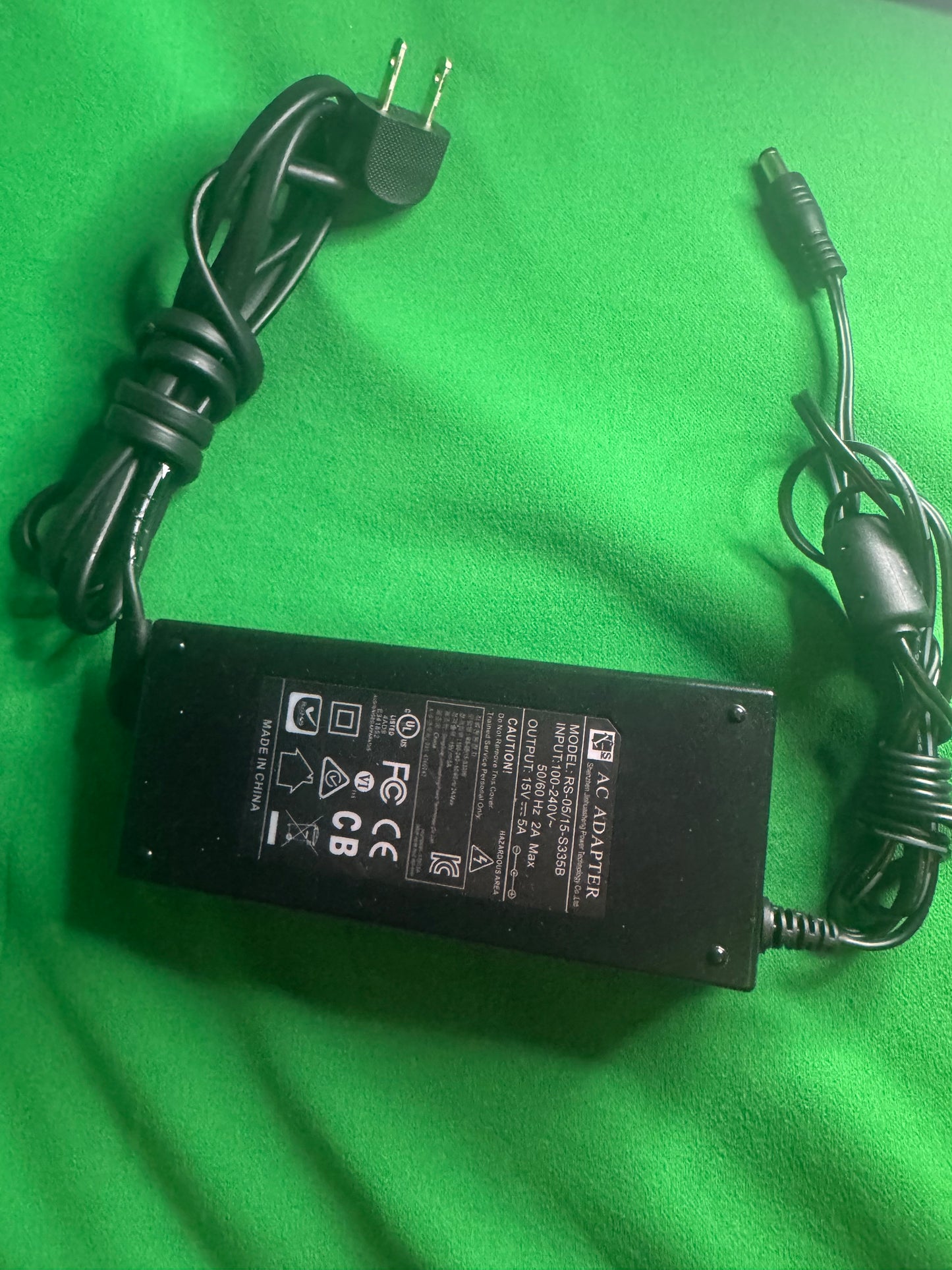 Wall Plug Power Adapter 12V 1A