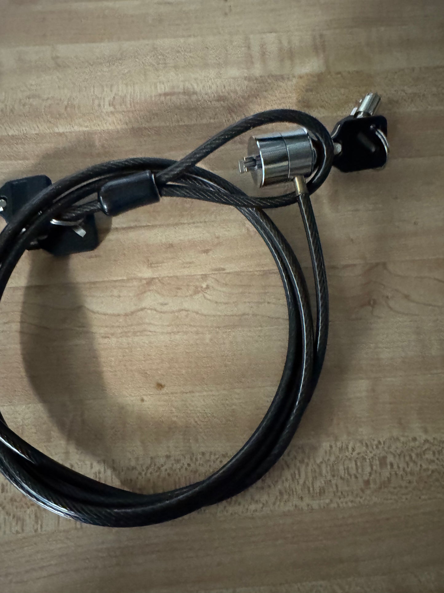 🔐 Universal Laptop Security Cable Lock with Keys