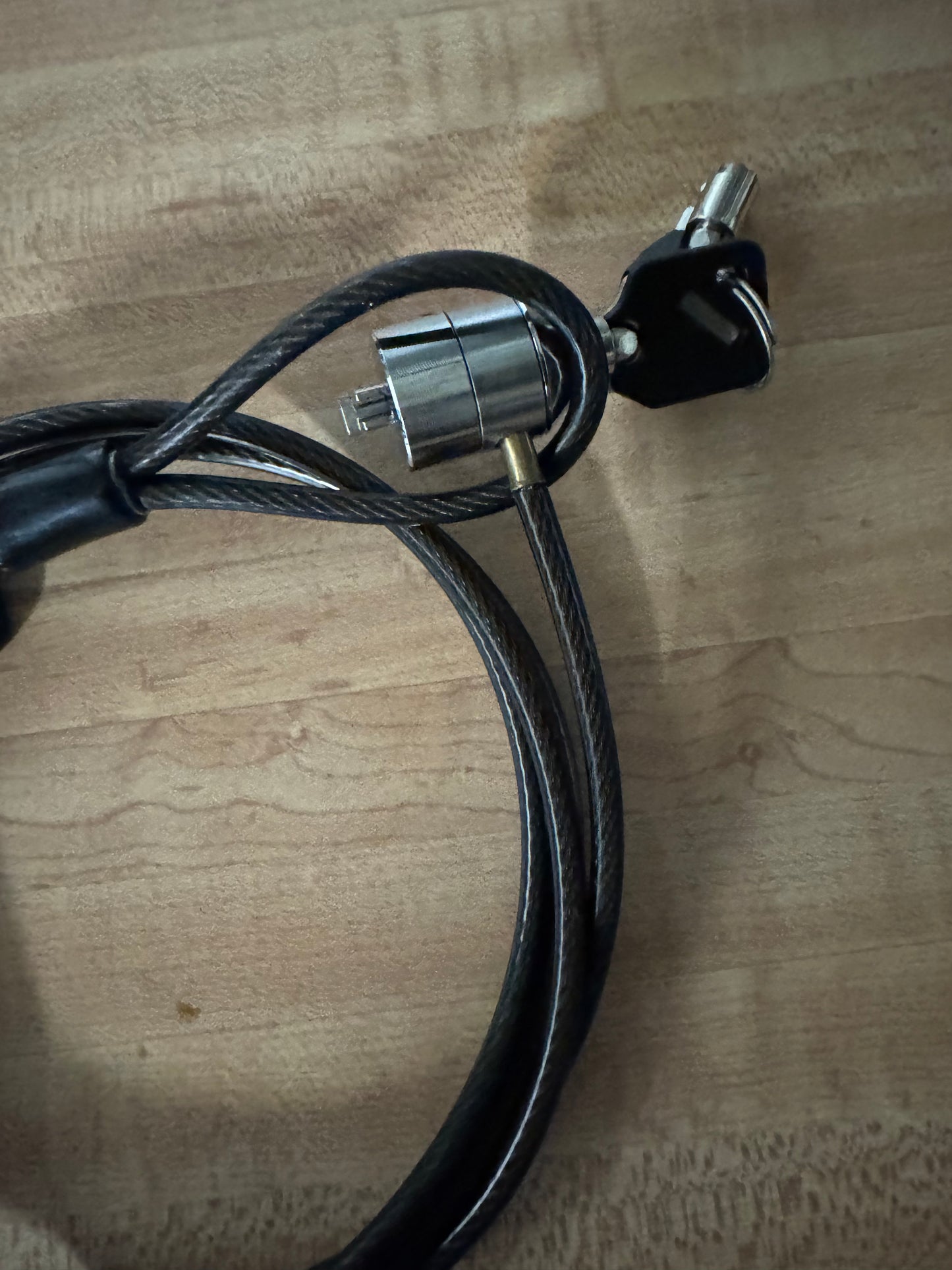 🔐 Universal Laptop Security Cable Lock with Keys