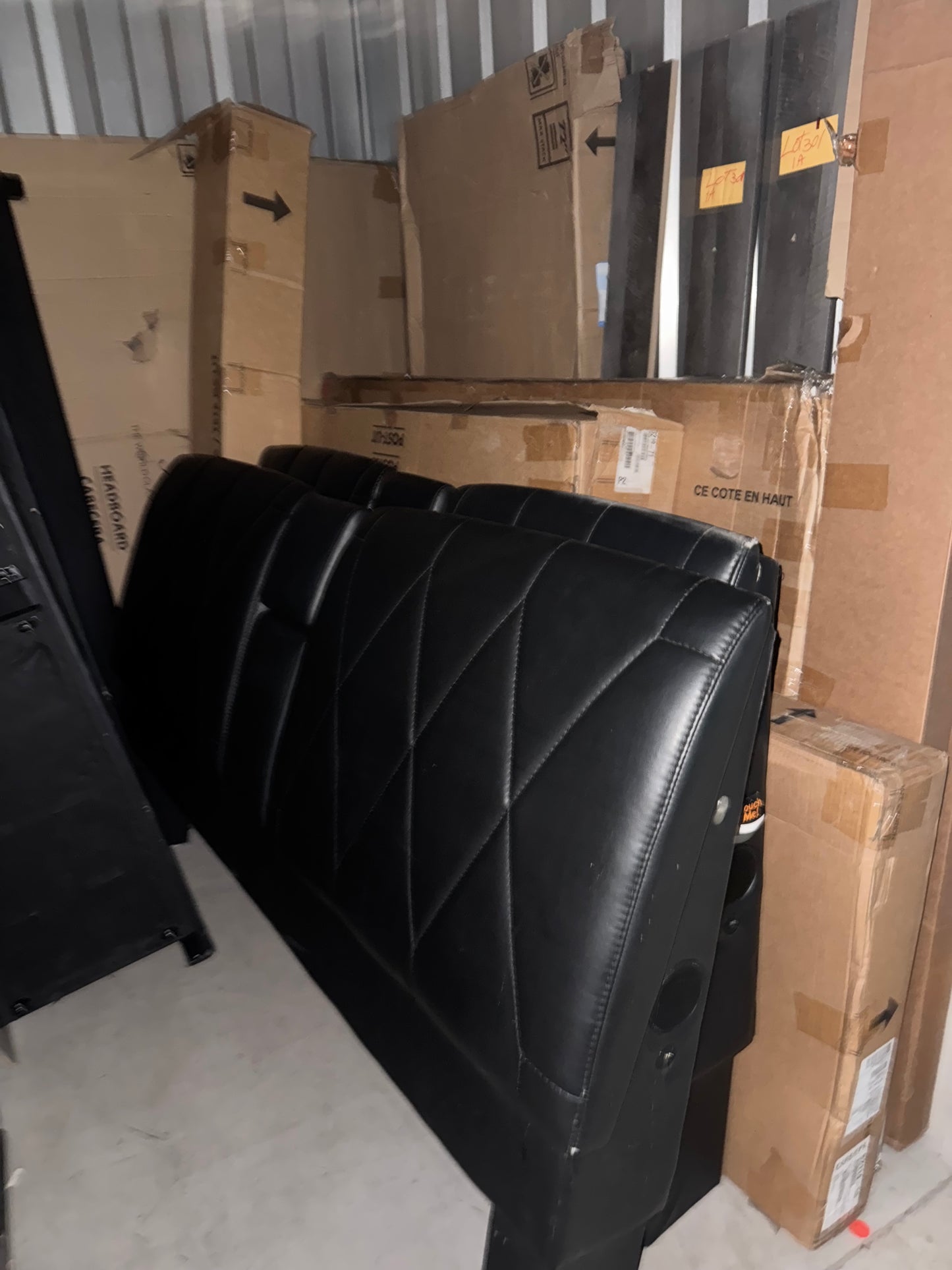 Signature Low-Profile Platform Bed – Beige Fabric